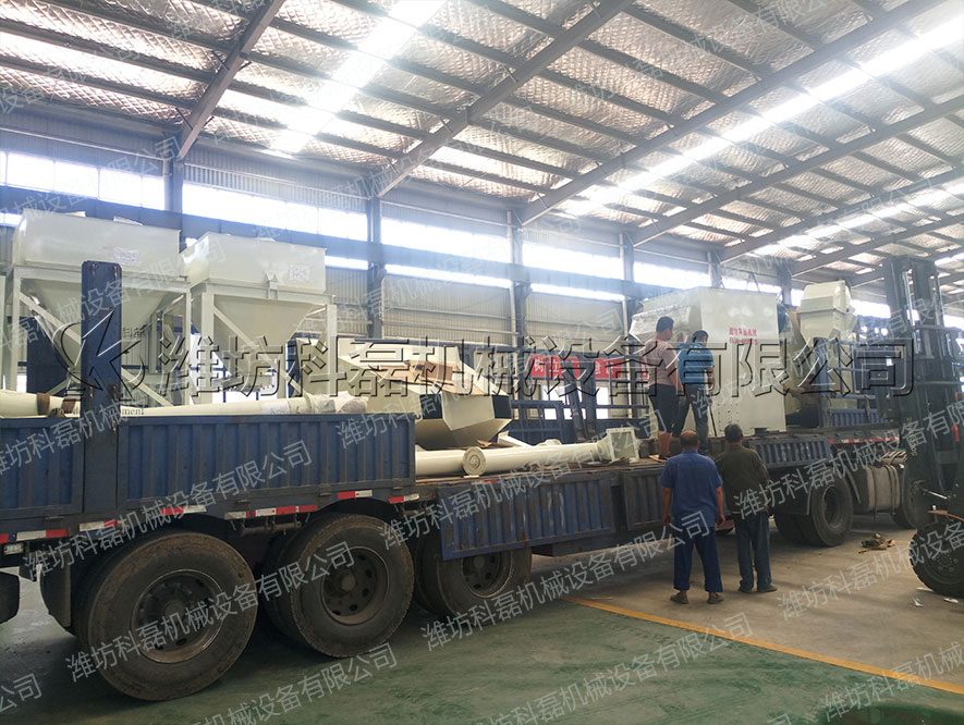 科磊搅拌、输送整套设备发货实拍 螺旋输送 绞龙 料仓 搅拌站 第2张 科磊搅拌、输送整套设备发货实拍 螺旋输送 绞龙 料仓 搅拌站 第2张