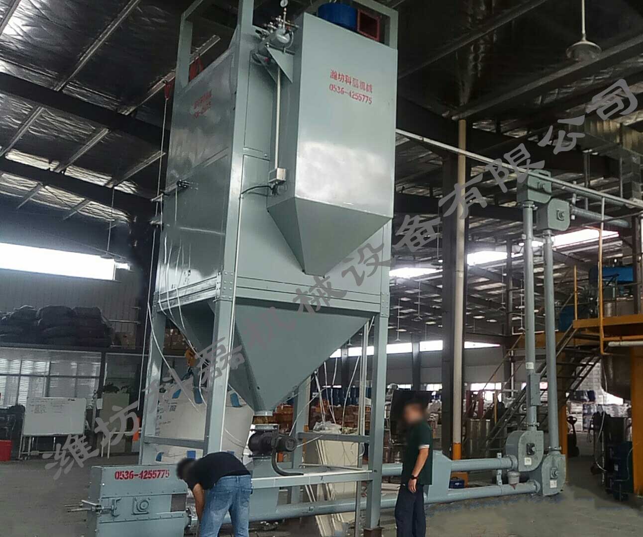 科磊管链输送机吨袋拆包机使用现场实拍 第1张